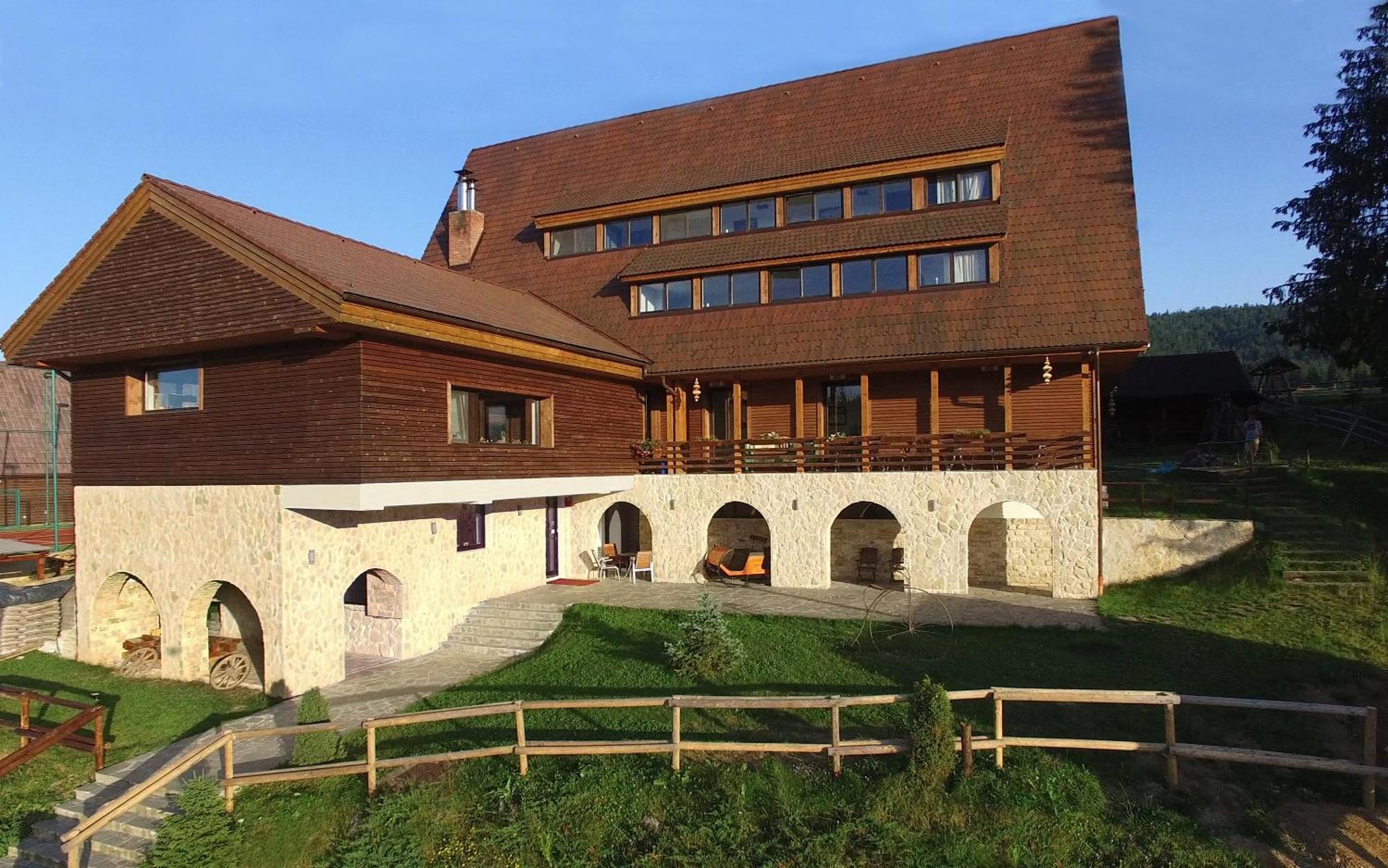 Pensiunea Smida Park Kültér fotó